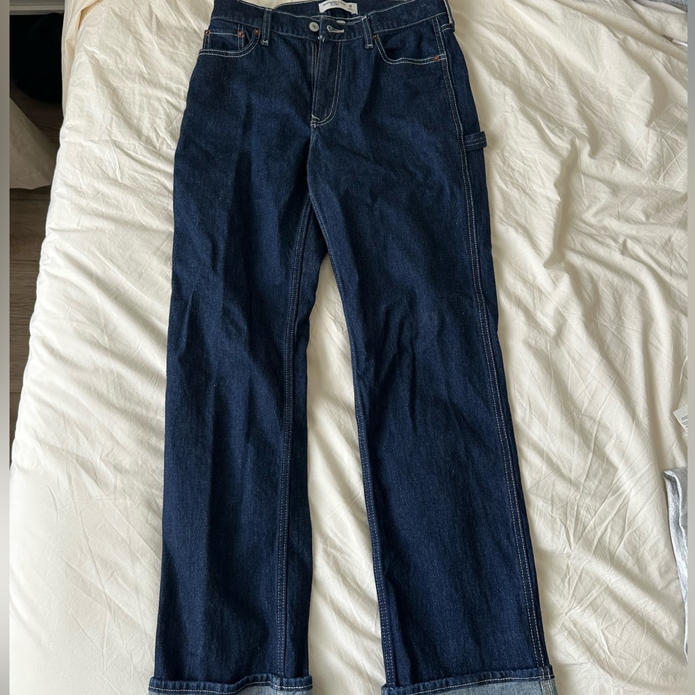 Abercrombie & Fitch The Baggy Low Rise Jean